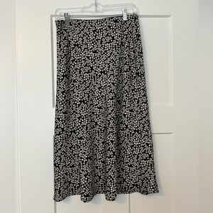 Francesca’s Pamela Floral Midi Skirt M